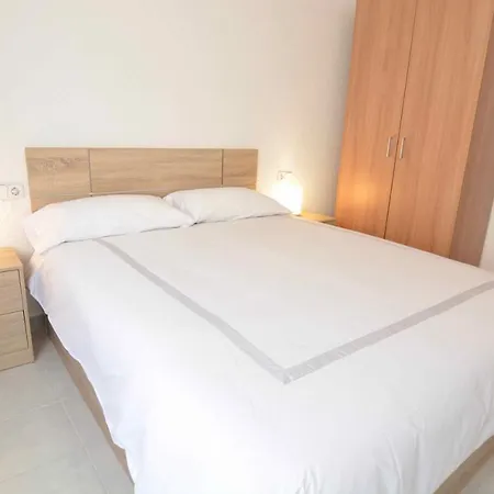 Reus Bedrooms 2 Habitaciones Con Bano Privado, Sin Cocina-2