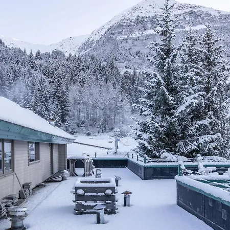 Alyeska North #400-3