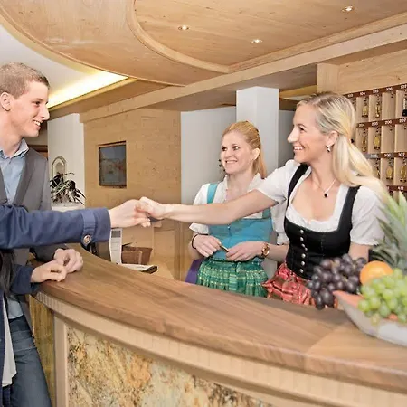 Hotel Berghof-2