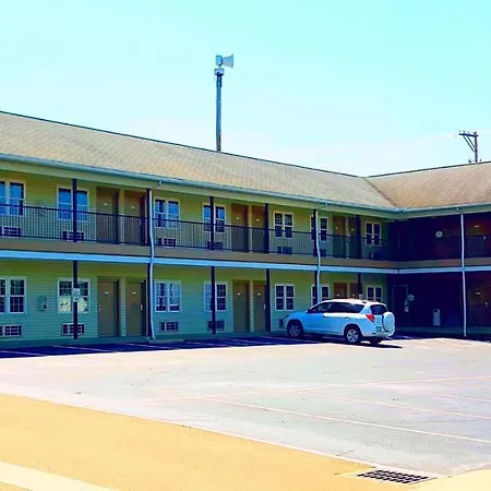 Lodging On The Square-2