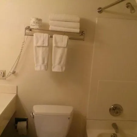 Knights Inn Page-2