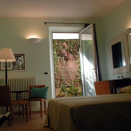 Locanda Conchiglia D'Oro-3