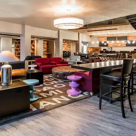 Tryp By Wyndham College Station-3
