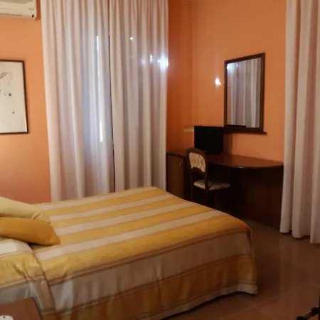 Hotel Cavour-2