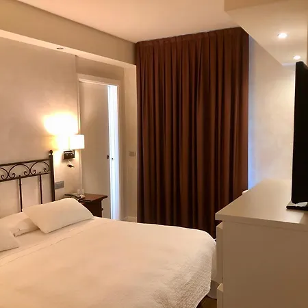 Hotel Ferro di Cavallo-3