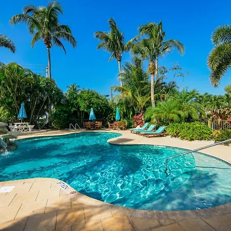 Tropical Breeze Resort-2