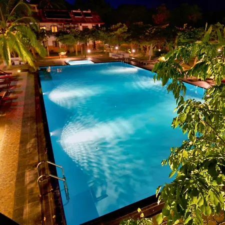 Hotel 4 U Saliya Garden-3