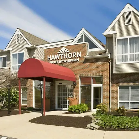 Hawthorn Suites By Wyndham Philadelphia Airport-3