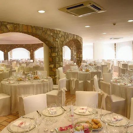 Hotel delle Stelle Beach Resort-2