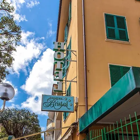 Hotel Bristol-3