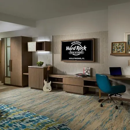 The Guitar Hotel At Seminole Hard Rock Hotel & Casino-3