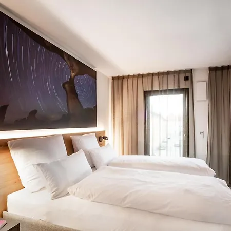 Primera Apartments & Boardinghouse-3
