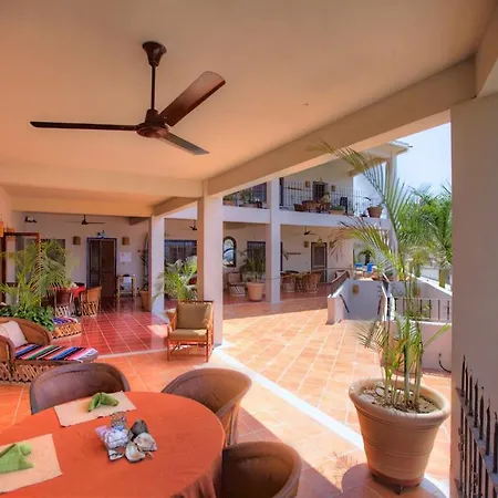 Hotel La Quinta Del Sol-2