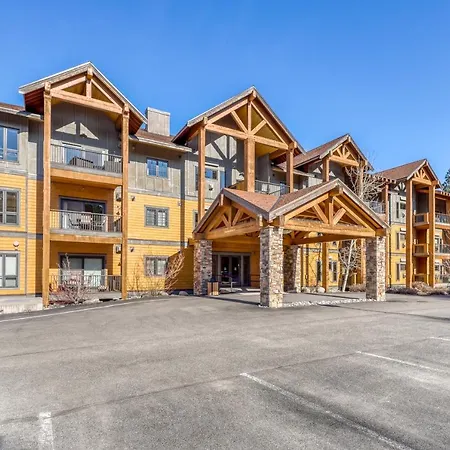 Trailhead Lodge #201-3