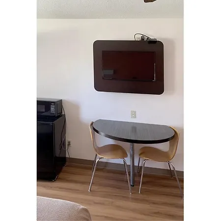 Motel 6 Cameron Mo-3