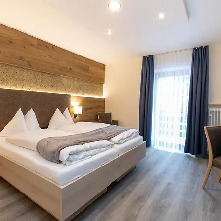 Hotel am Wald-3