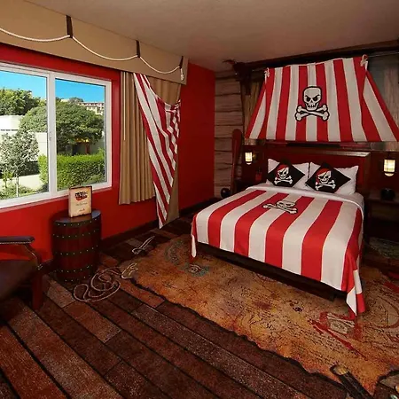 Legoland California Hotel And Castle Hotel-2