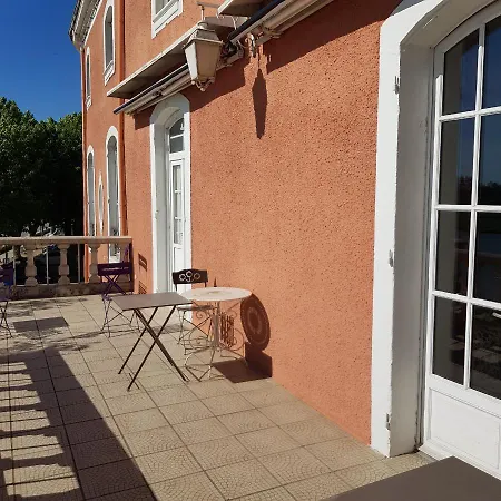 Logis Hotel Le Prieure-2