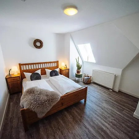 Apartmenthaus Kaiser Friedrich-3