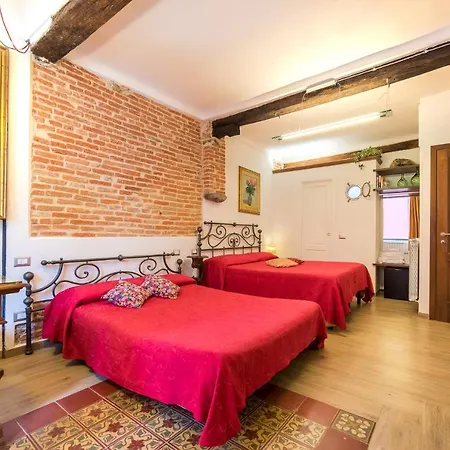 Sea View Suites - Francamaria Rooms-2
