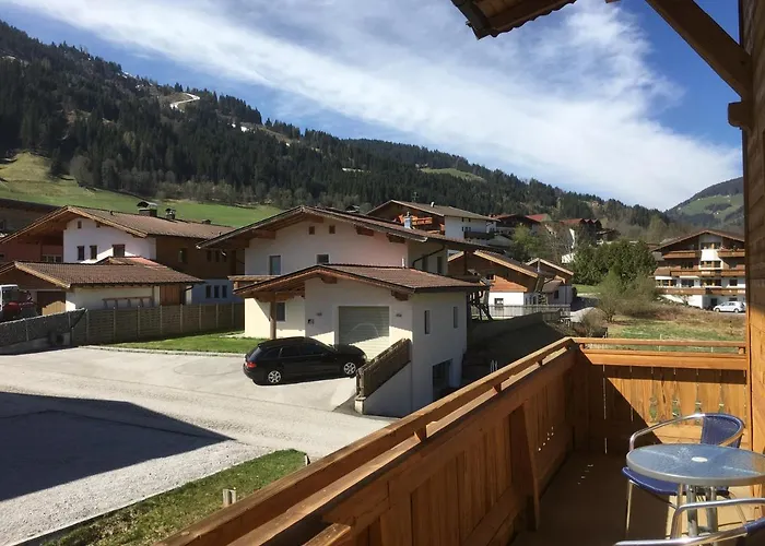 Haus Marjanne Aparthotel Niederau