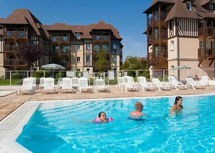 Pierre & Vacances La Residence Du Golf Deauville