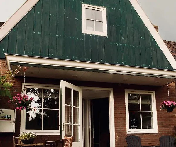 Slapen bij Jesse Bed and Breakfast Broek in Waterland