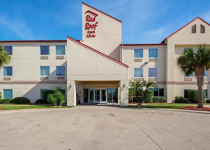Red Roof Inn & Suites Corpus Christi