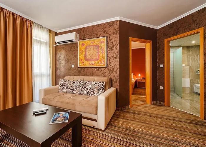 Hotel Avion - Self Check In
