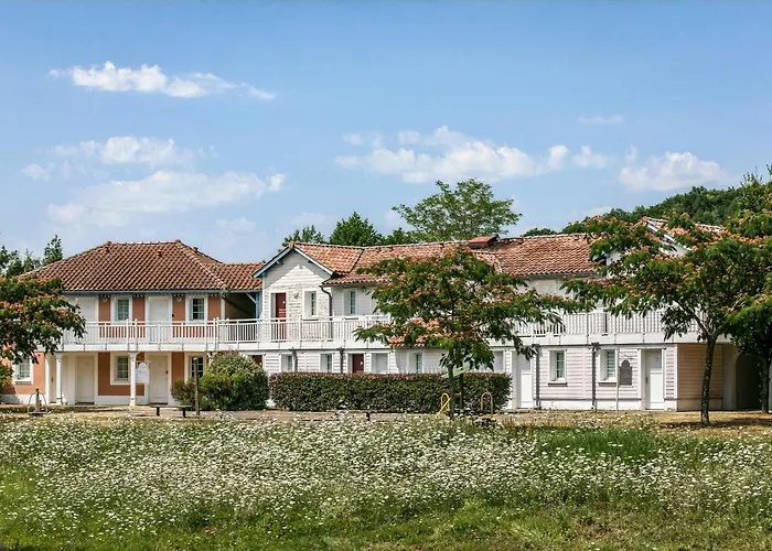 Residence Pierre & Vacances Le Hameau Du Lac