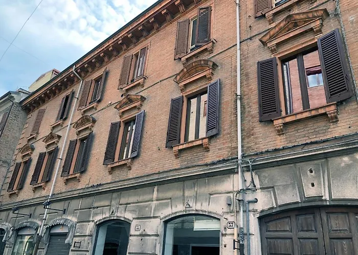 Hotel Triquetra Ferrara