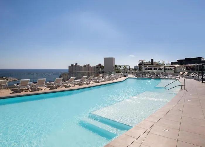 Be.Hotel San Ġiljan