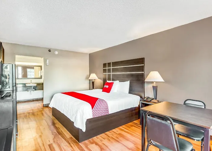 Oyo Hotel Jackson Fairgrounds I-55