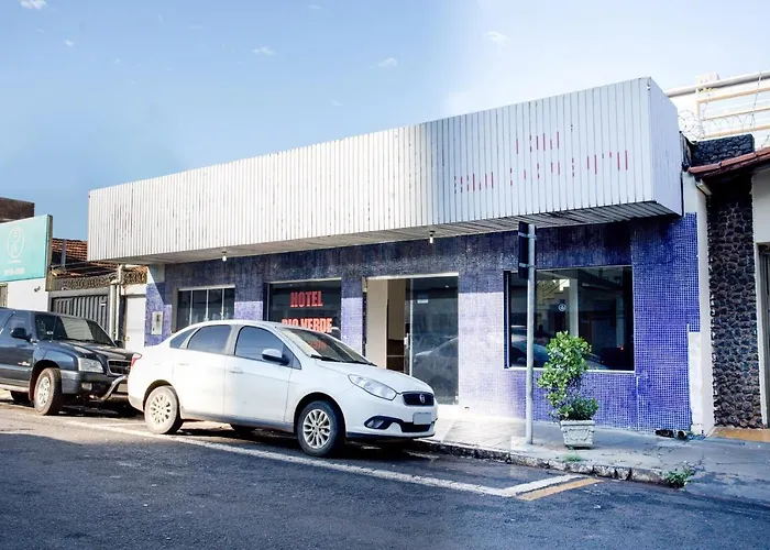 Hotel Rio Verde