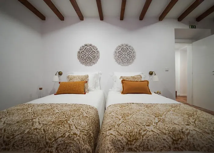 Maria'S Guesthouse Beja
