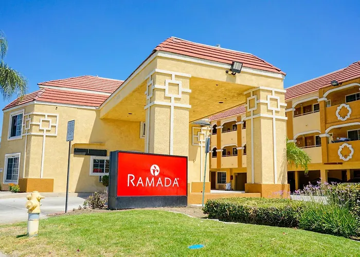 Ramada By Wyndham Ontario Airport & Convention Center Hotel