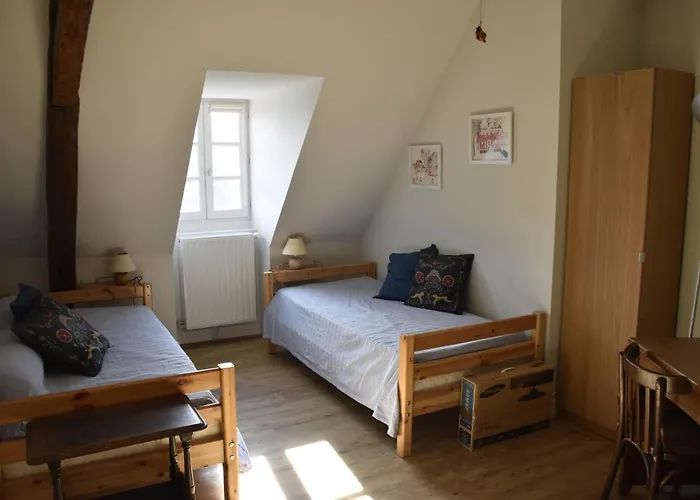 Bed and Breakfast Jardin Secret à Moulins 