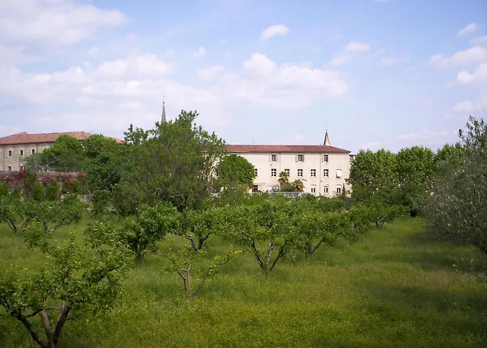 Hotel Des Oliviers Les Vans
