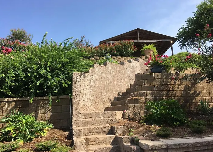 The Perry Riverhouse