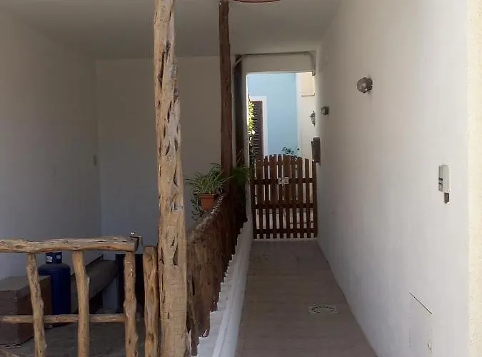 Bed and Breakfast I tre scalini Stintino
