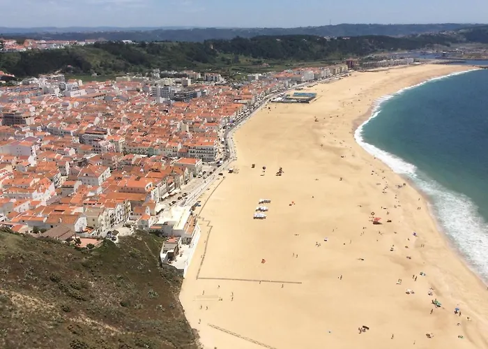 Casa Das Ondas - Praia Do Norte Nazaré