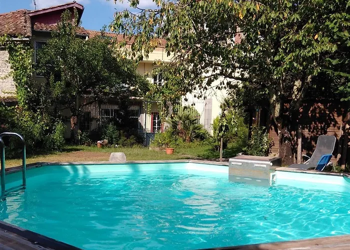 Bed and Breakfast Le Patio Gironnais à Saint-Girons 