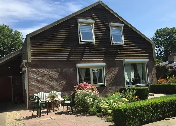 Bed and Breakfast De Duinroos Oostkapelle