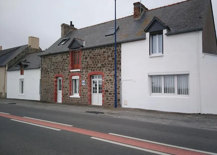 Bed and Breakfast Les Greniers De Blanche à Le Vivier-sur-Mer