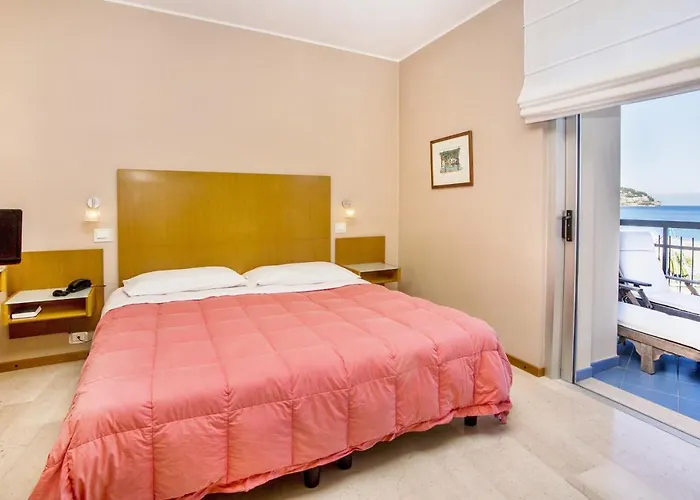 Hotel Tirreno Spotorno