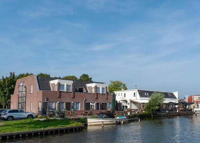 Hotels in Heeg