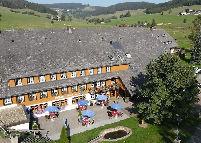 Hotel Zum Löwen - Unteres Wirtshaus Titisee-Neustadt