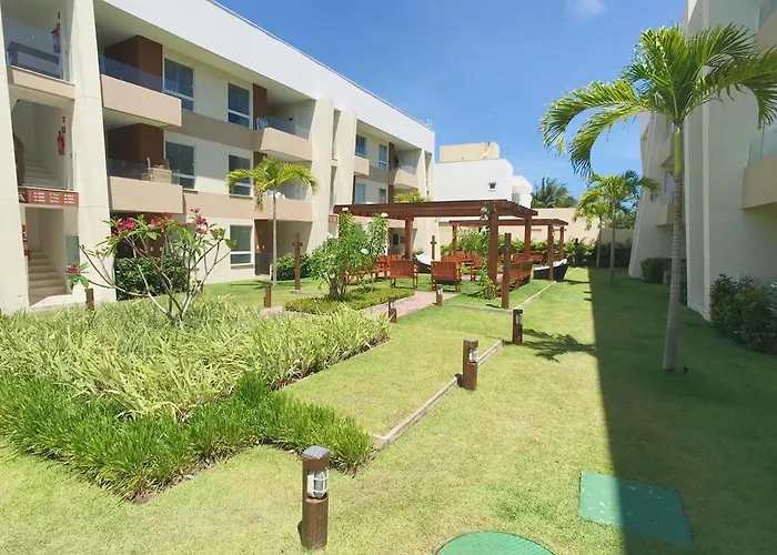 Porto Smeralda Guarajuba 100M Praia Aparthotel