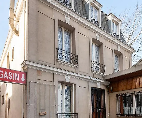 Cameleon Paris Guesthouse Pantin
