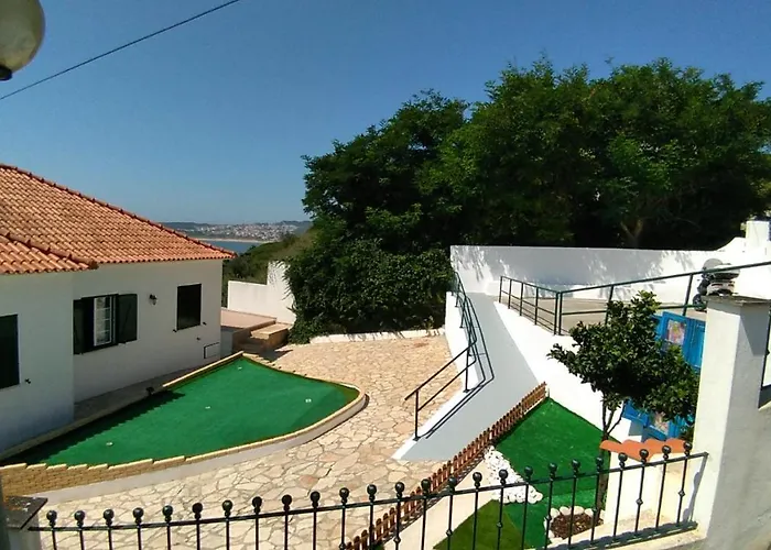 Vistalmar Sao Martinho Acomodação com café da manhã São Martinho do Porto